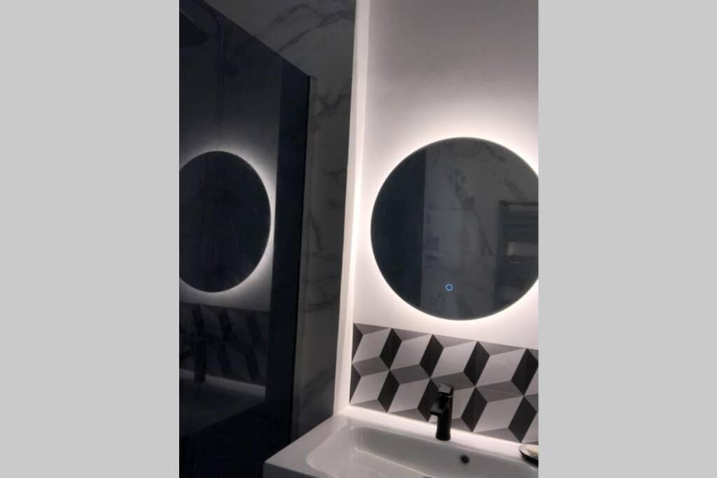 Magnifique T3 Dans Une Residence Au Centre De Toulon Exterior photo