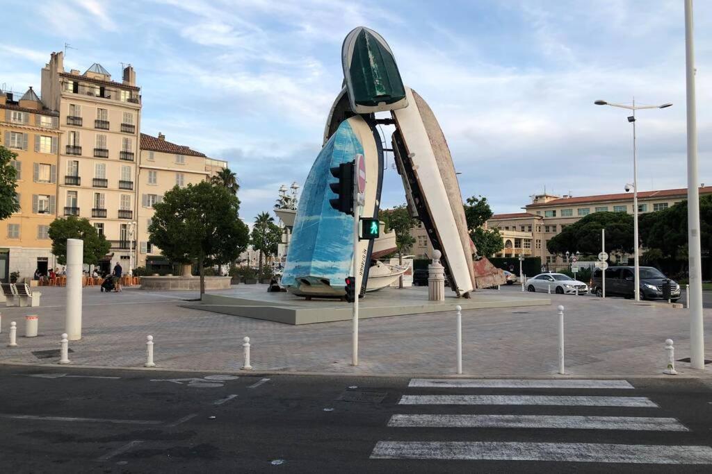 Magnifique T3 Dans Une Residence Au Centre De Toulon Exterior photo