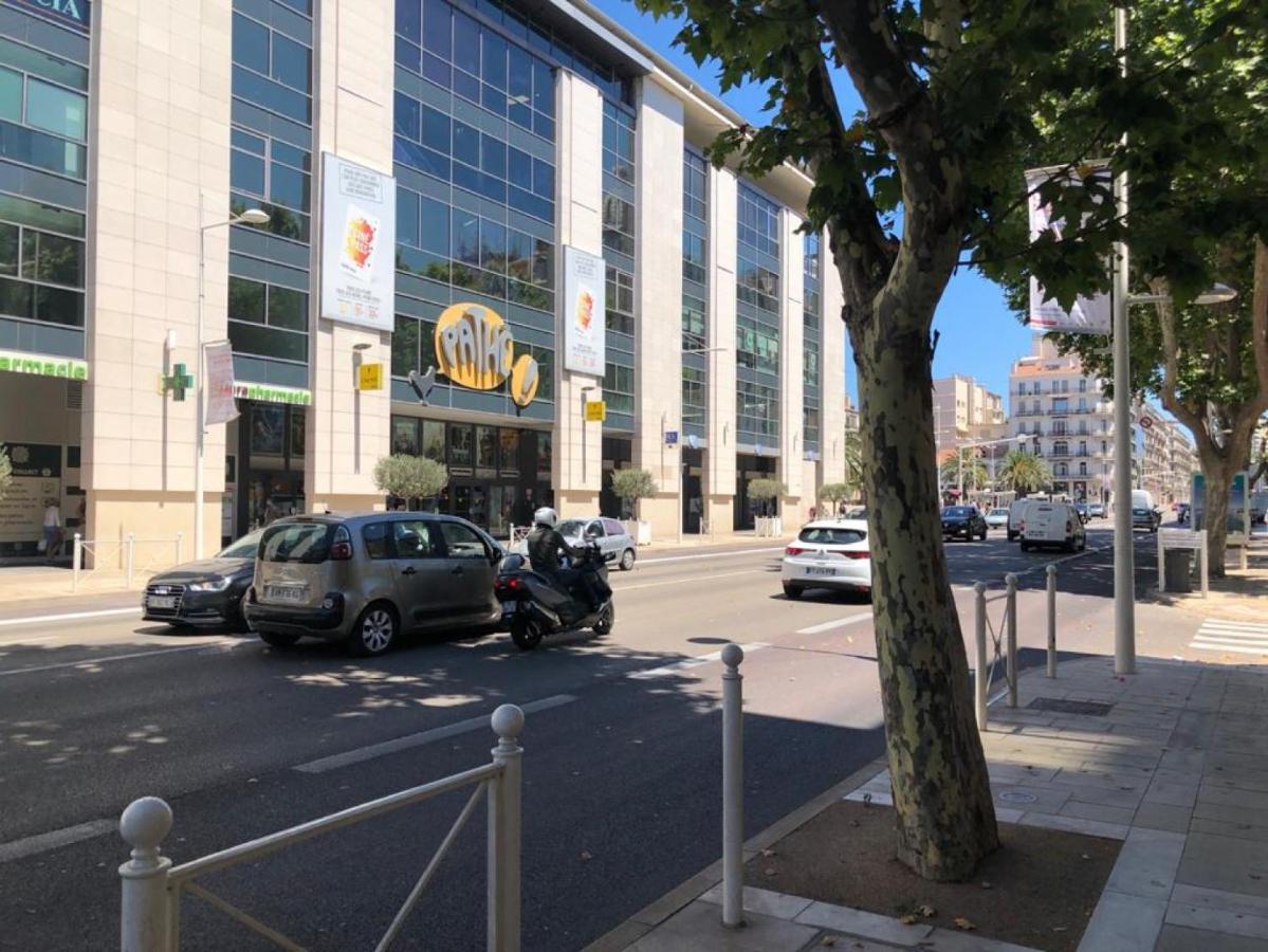 Magnifique T3 Dans Une Residence Au Centre De Toulon Exterior photo
